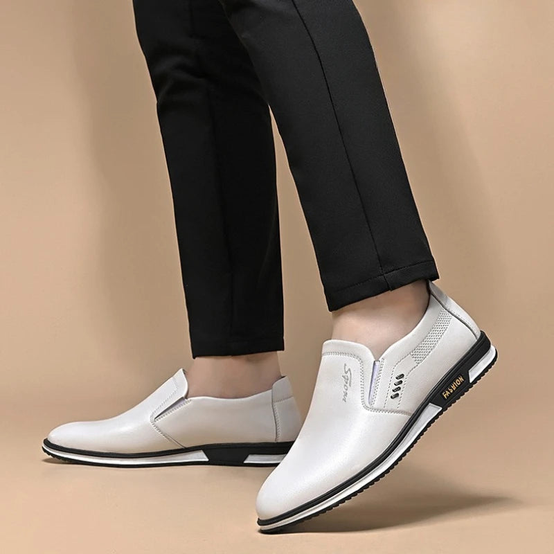 Luxury Men's Leather Shoes Comfortable Loafers Slip on Male Moccasins Non Slip Driving Shoes High Quality Men Shoes Plus Size